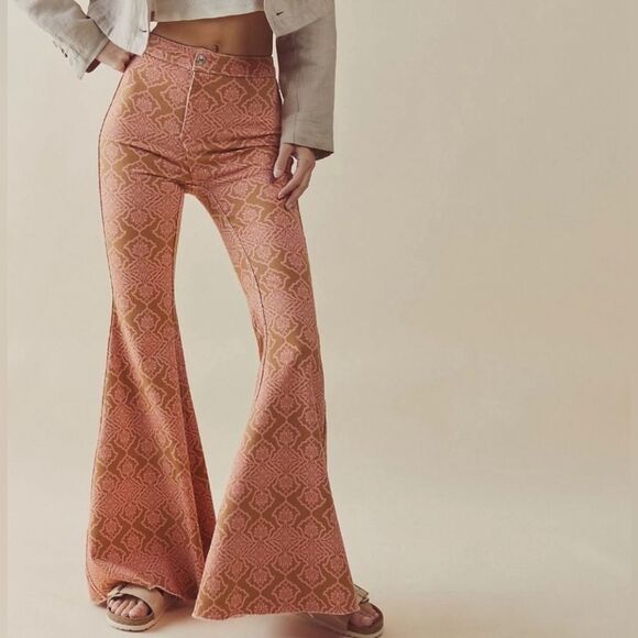 Free People Denim - Free People Throw It Back Reversible
Flare Jeans